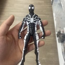 The ToyAddicts - Spider man action figure