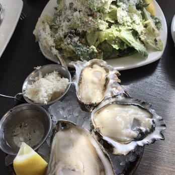 Taylor Shellfish Oyster Bar - Seafood Near Me - Seattle, Washington