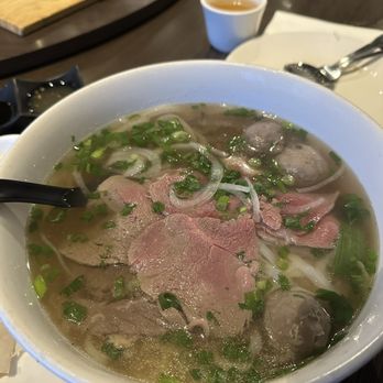 Pho Element - 22 - Rare Beef Filet, and Beef Meatball Noodle Soup - - Ph Ti B Vin - Vietnamese Near Me - San Mateo, California Pho Element - 22 - Rare Beef Filet, and Beef Meatball Noodle Soup - - Ph Ti B Vin - Vietnamese Near Me - San Mateo, California
