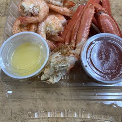 Simply Steamed - Steamed shrimp and snow crab