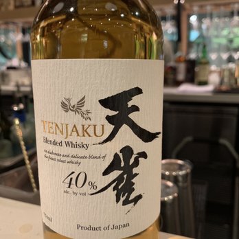 Eleven - Fav of the night - Cocktail Bars Near Me - Honolulu, Hawaii