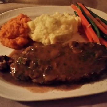 RED FOX INN - Updated November 2024 - 14 Photos & 64 Reviews - 103