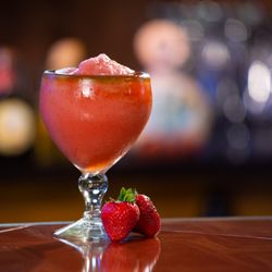 Nena’s Cazuelas - Strawberry frozen Margarita