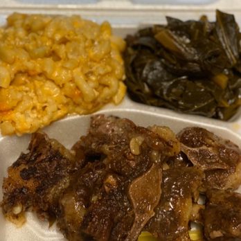 A & R Lounge - Oxtails w/baked Macaroni & cheese & Collard Greens - Lounges Near Me - Newark, New Jersey A & R Lounge - Oxtails w/baked Macaroni & cheese & Collard Greens - Lounges Near Me - Newark, New Jersey