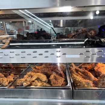World Champion Smokehouse - The counter - Grocery Near Me - Oakland, California