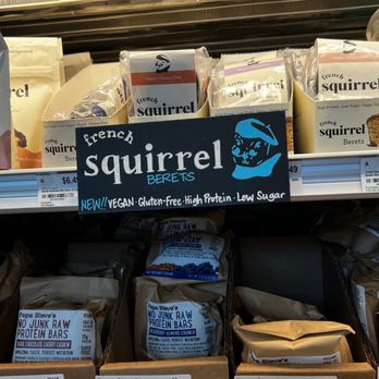 Erewhon - Grocery Near Me - Calabasas, California