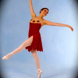 Voter's School of Dance - Miss Ashley ,  Principal Dancer from Methuen Ballet Ensemble.