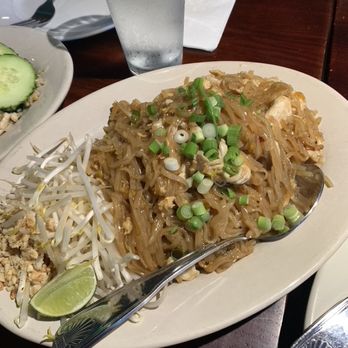 Mali Thai Cuisine - pad thai - Thai Near Me - Tukwila, Washington Mali Thai Cuisine - pad thai - Thai Near Me - Tukwila, Washington