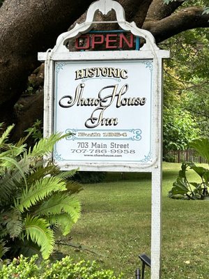 Shaw House Inn by null
