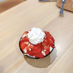 Strawberry Bingsu