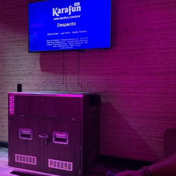 PlugIN Karaoke - Tv - Karaoke Near Me - Hallandale Beach, Florida