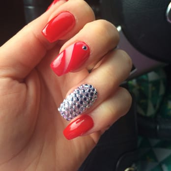 Chanel Nails - Nail Salons Near Me - Chicago, Illinois