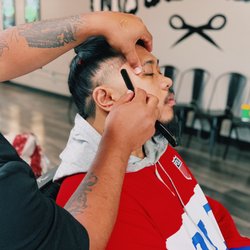 CityBreaks Barbershop - Sharp fades