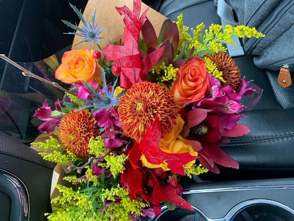 FLORIST Updated September 2024 72 Photos & 85 Reviews