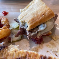 Baraga Lakeside Inn - French dip
