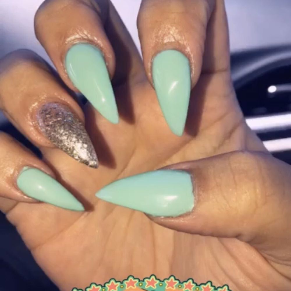 Chanel Nails Spa - Nail Salons Near Me - Kahului, Hawaii