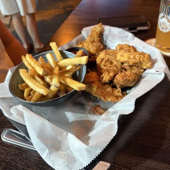 Boulder’s Bar & Grill - Yummy chicken strings and fries. - Salad Near Me - High Point, North Carolina