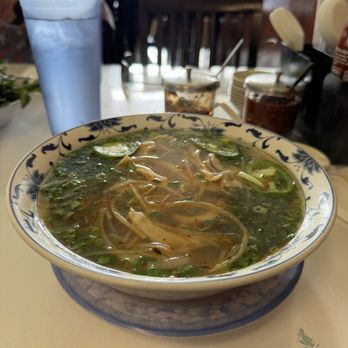 Pho Nina - Small chicken pho - Vegetarian Near Me - Honolulu, Hawaii