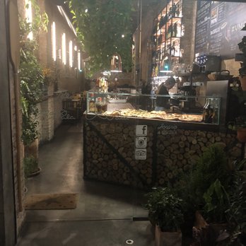 La Pala - Pizza Near Me - Barcelona, B La Pala - Pizza Near Me - Barcelona, B