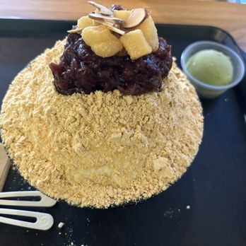 Sulbing - Original with injeolmi, red beans & mochi and green tea icream - Desserts Near Me - Santa Clara, California