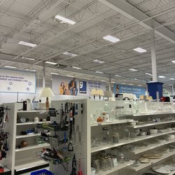 Goodwill - Aisle