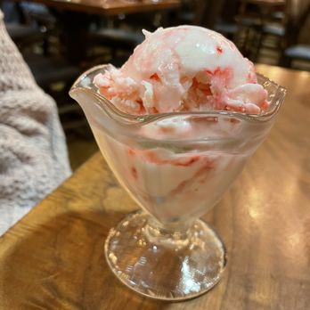 The Keeter Center - Peppermint ice cream (seasonal special) - Hotels Near Me - Point Lookout, Missouri The Keeter Center - Peppermint ice cream (seasonal special) - Hotels Near Me - Point Lookout, Missouri