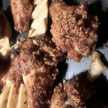 Chick-fil-A - Bone  in chicken wings - Fast Food Near Me - Stockbridge, Georgia