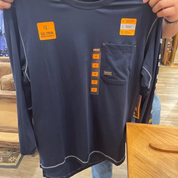 Ariat - Great deals Arthur very helpful and great personality - Women's Clothing Near Me - Fresno, California