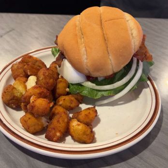 Pine Creek Pit Stop - Build your own burger and cheese curds - Bars Near Me - Ashland, Wisconsin Pine Creek Pit Stop - Build your own burger and cheese curds - Bars Near Me - Ashland, Wisconsin