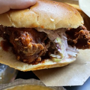 FoodDy's Kitchen - Hot Chicken Sandwich - Sandwiches Near Me - Somerville, Massachusetts
