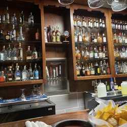 El Carrizo - Whittlesey Blvd - Bar