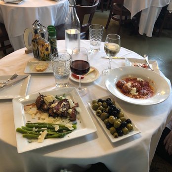 Ravyn & Robyn - Wine Bars Near Me - Hawley, Pennsylvania Ravyn & Robyn - Wine Bars Near Me - Hawley, Pennsylvania