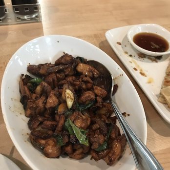 dan modern chinese - This $12 mushroom chicken dish took 30 min to deliver - Dim Sum Near Me - Pasadena, California