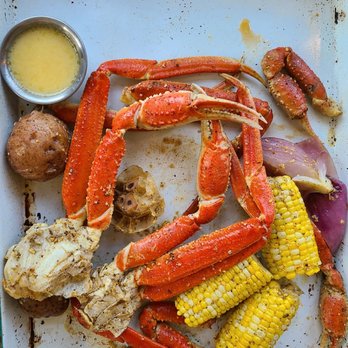 TLC Austin - Dungeness Crab with Smoked Garlic - American Near Me - Austin, Texas TLC Austin - Dungeness Crab with Smoked Garlic - American Near Me - Austin, Texas