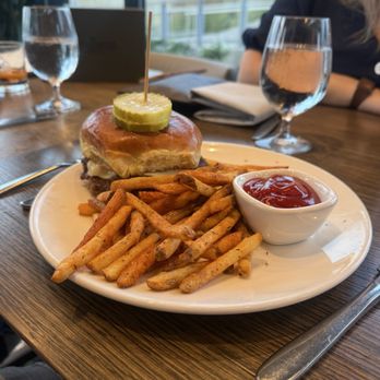 The Bridgewater Modern Grill - Waygu The Bridgewater Burger - Desserts Near Me - Milwaukee, Wisconsin The Bridgewater Modern Grill - Waygu The Bridgewater Burger - Desserts Near Me - Milwaukee, Wisconsin