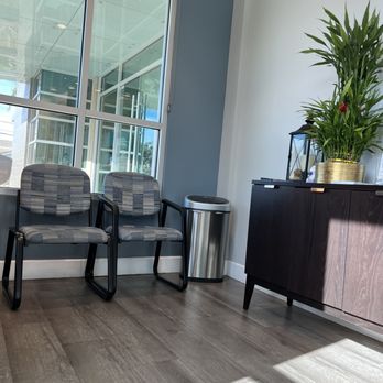Erik Southers, DDS MS - Cypress Orthodontics - Waiting room - Orthodontists Near Me - Cypress, California Erik Southers, DDS MS - Cypress Orthodontics - Waiting room - Orthodontists Near Me - Cypress, California