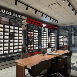 LensCrafters