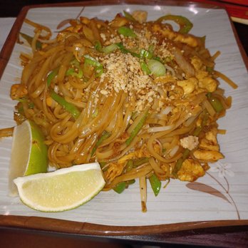 Fun Noodle Bar - Chicken Pad Thai - Noodles Near Me - Wichita Falls, Texas Fun Noodle Bar - Chicken Pad Thai - Noodles Near Me - Wichita Falls, Texas