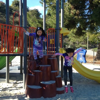 Quentz Bilingual Academy - Catch me in the air - Language Schools Near Me - San Diego, California Quentz Bilingual Academy - Catch me in the air - Language Schools Near Me - San Diego, California