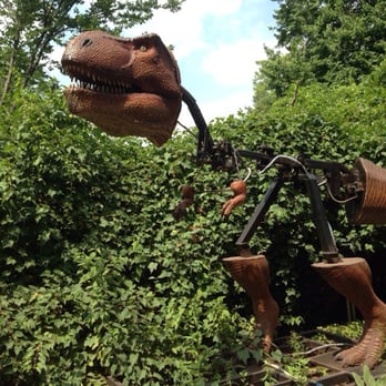 Bronx Zoo - Truth behind the dinosaurs - Zoos Near Me - Bronx, New York