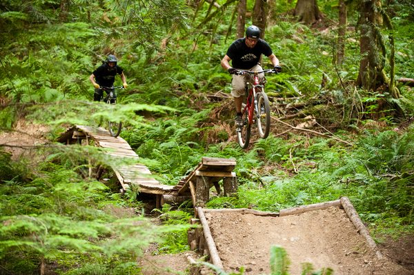 Chucks Bikes by null