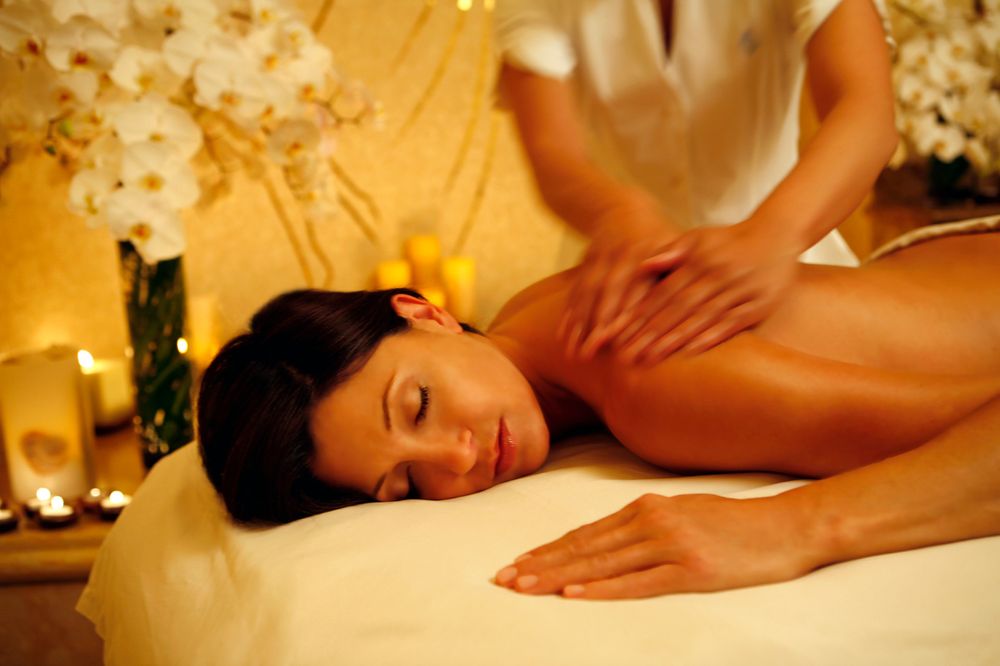 Desert Flower Massage Therapy Logo