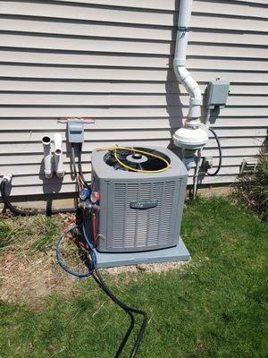 Ac install and mini split install - The old system was not running correctly any more. This customer had opted to install a new unit over spending money on there old system they had Ac install and mini split install - The old system was not running correctly any more. This customer had opted to install a new unit over spending money on there old system they had