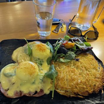 Brunchbar - Eggs Benedict - Breakfast & Brunch Near Me - Bellevue, Washington