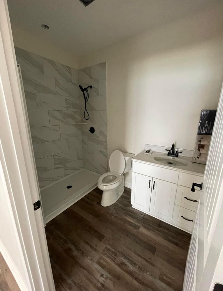 Slide of Unlimited Plumbing 859