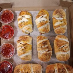 Sirena Pizza - Sirena's Signature Pepperoni Rolls