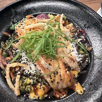 30hop - Salmon sticky rice bowl - Breakfast & Brunch Near Me - OMAHA N, Nebraska 30hop - Salmon sticky rice bowl - Breakfast & Brunch Near Me - OMAHA N, Nebraska