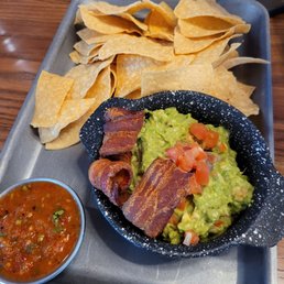 Bacon guacamole