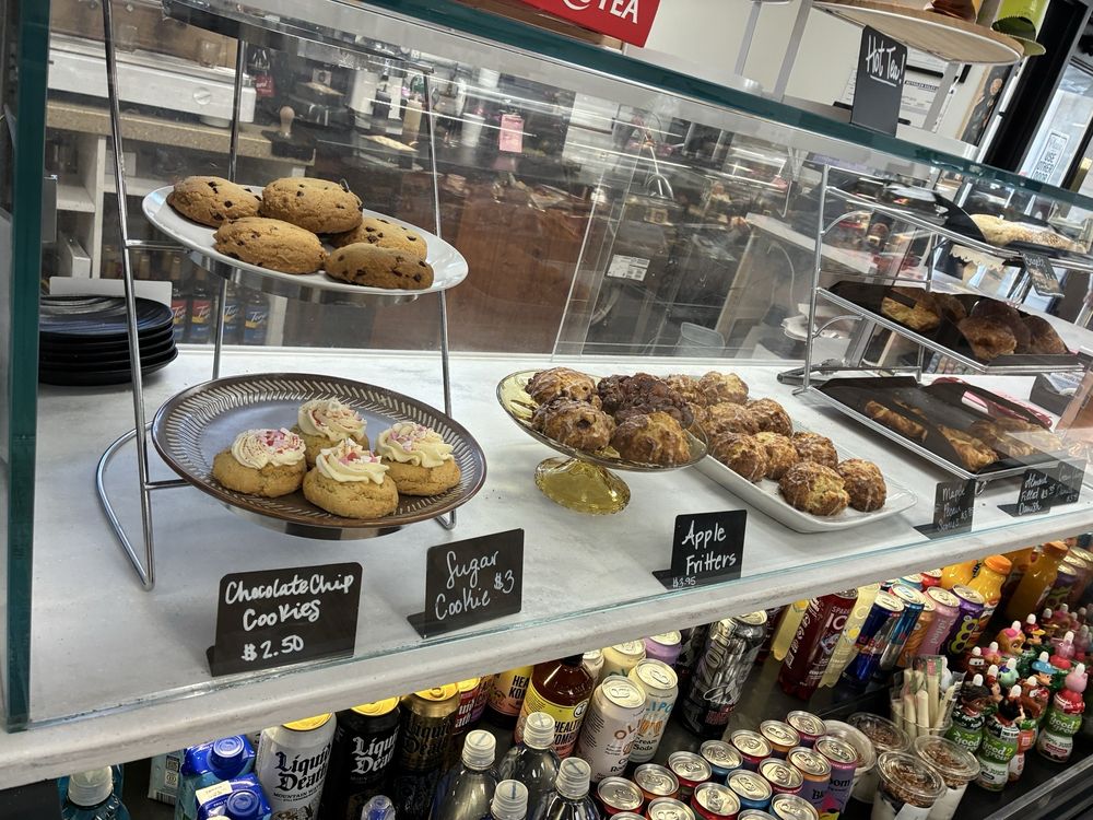 Village Rose Deli Logo