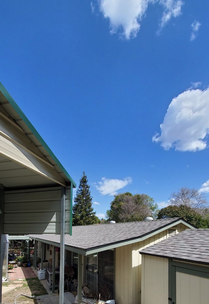 Slide of Three Clovers Roofing